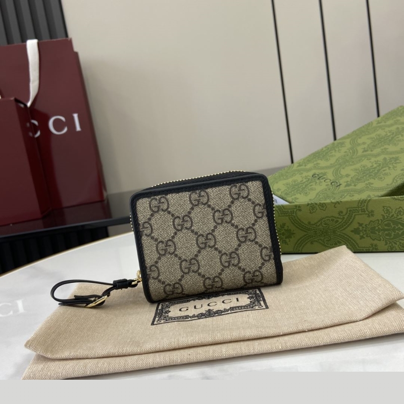 G*u*i wallets & purse